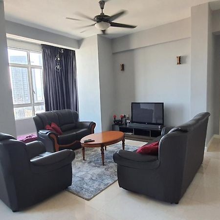 Homestay Jalan Tun Razak Walking Distance Ijn, Hkl, Mrt Station, Kpj, Perkeso, Bernama, Tabung Darah, Istana Budaya 쿠알라룸푸르 외부 사진